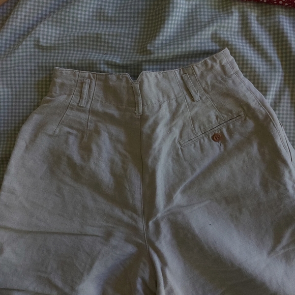 Vintage linen shorts - Picture 3 of 5